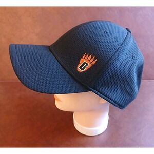 New Era Chicago Bears 39THIRTY EMBROIDERED PAW Fitted Hat - Large/XL #1613